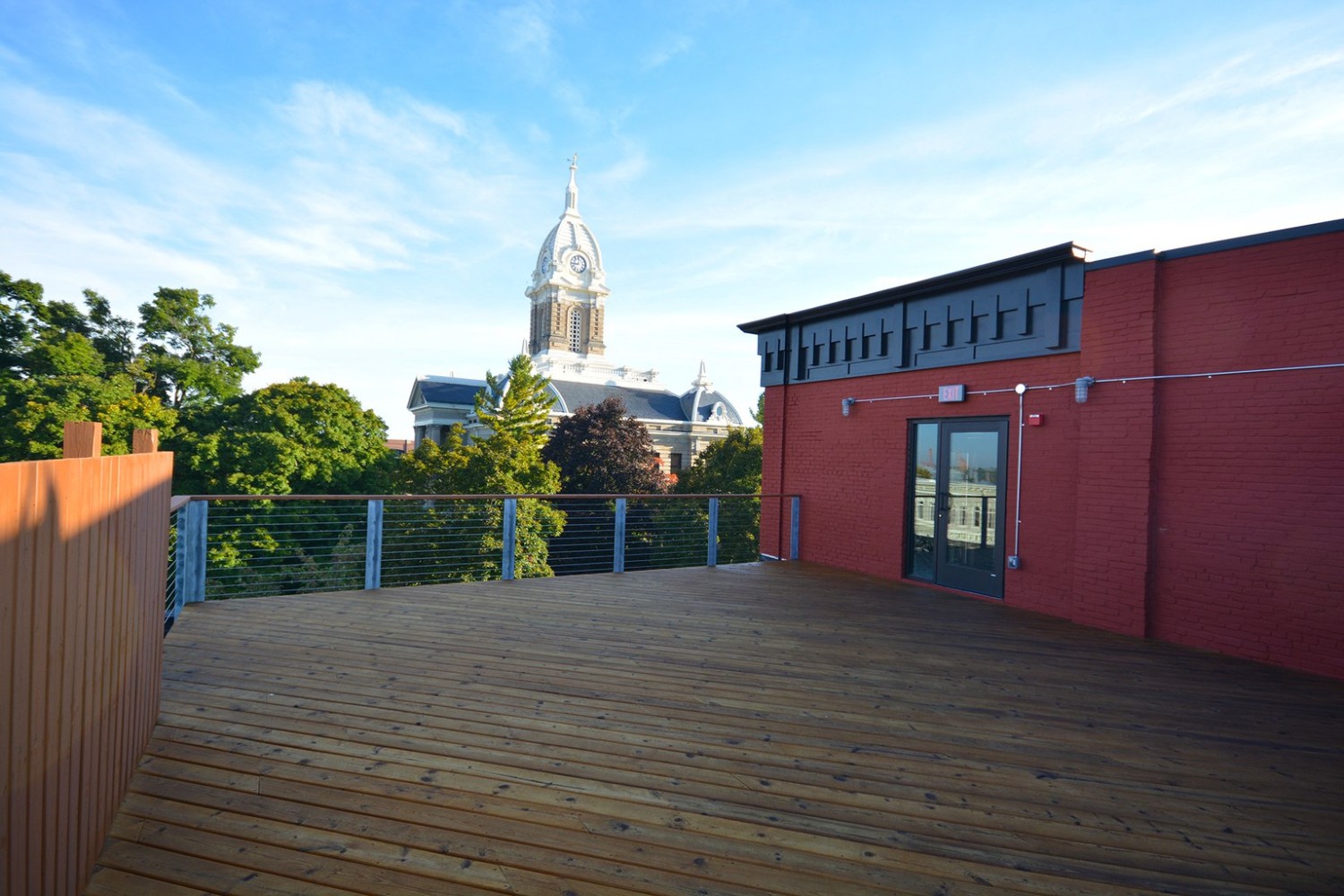 The Lincoln Room patio overlooking downtown Mason